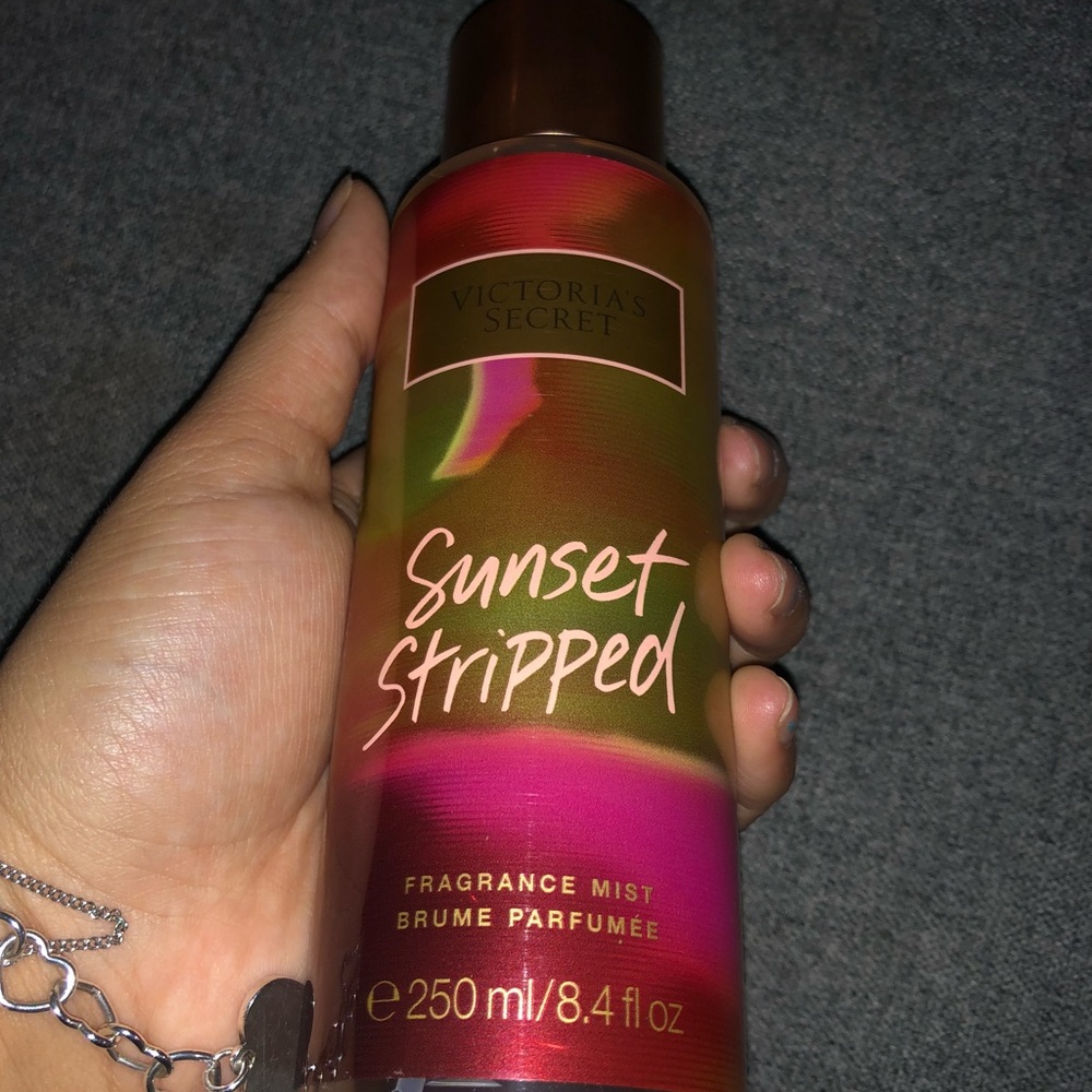 BRAND NEW NEVER USED VS fragrance mist
